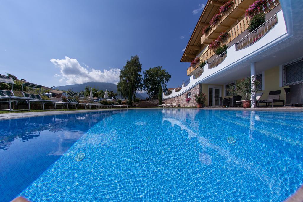 Hotel Am Sonneck Lagundo Exterior photo